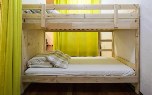 Jagoga Guest House - Hostel