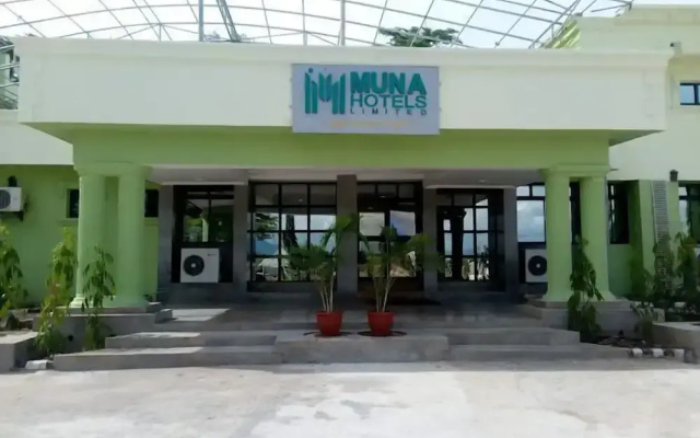 Muna Hotels