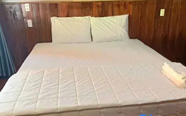 Homestay VEN SÔNG