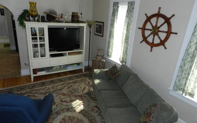 Helming Guest House