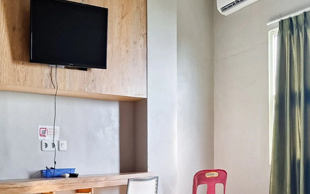 Urbanview Hotel Gapura Parapat by RedDoorz