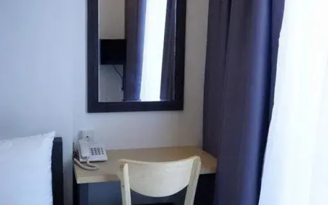 Lux Hotel