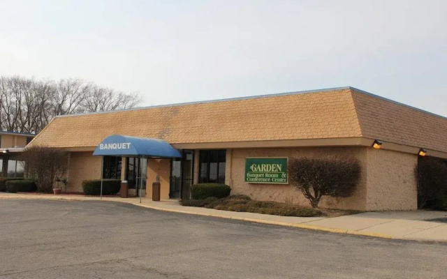 Freeport Plaza Hotel