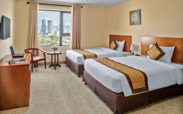An Thuyen Hotel