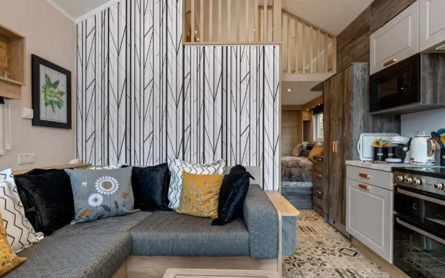 The Escape Luxury Pod Close To Beach