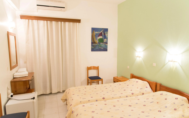 Athina Hotel