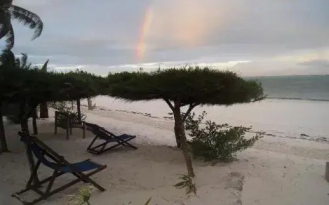 Upepo Boutique Beach Bungalows