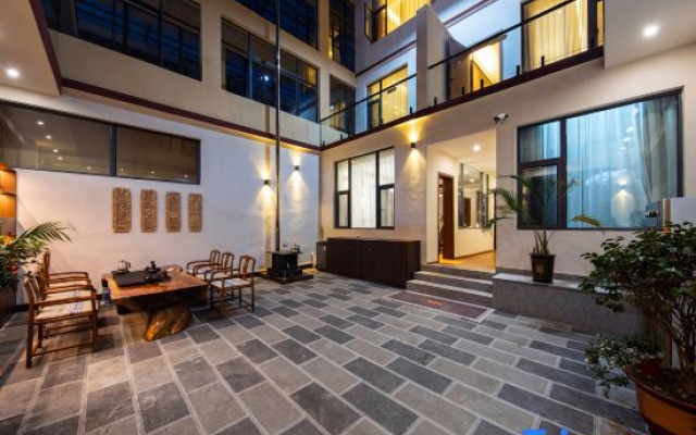 Shangri-La Shunyuan | PrimeStay Oxygen-Supplied & Smart Resort (Old Town of Dukezong Branch)