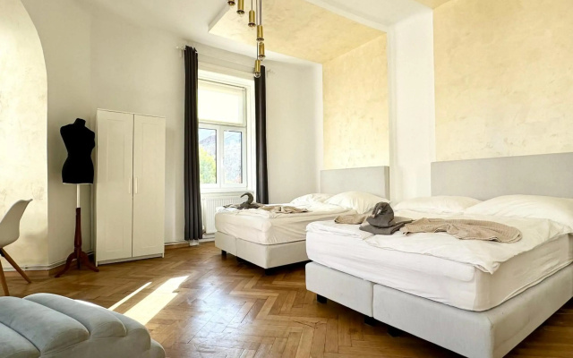 Premium Apartment located at the famous Vienna Kutschkermarkt