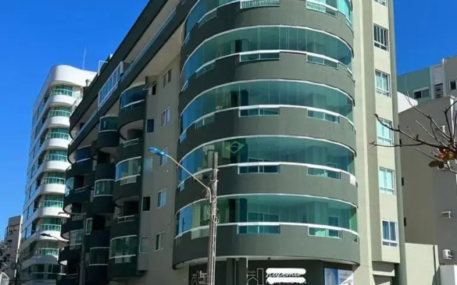 2 Dormitórios Vista Mar