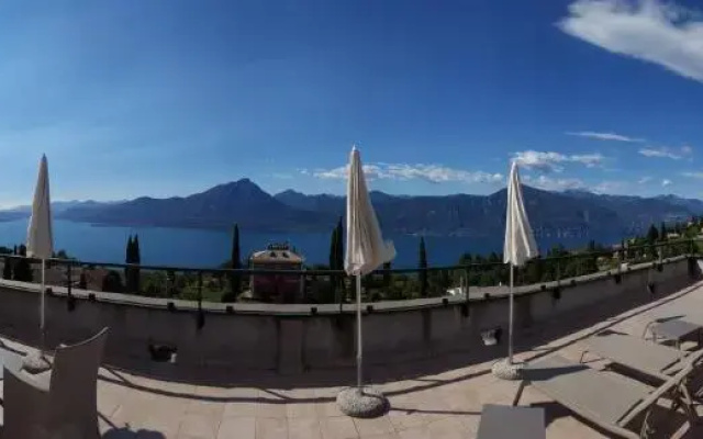Hotel Diana