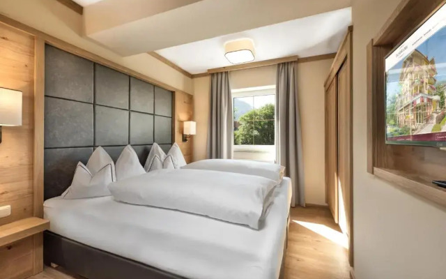 Appartement Hotel Panorama-im Bademantel direkt in die Alpentherme