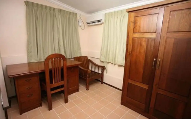 Hotel June Business Bed Breakfast