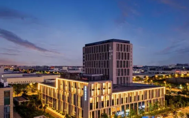 Interstellar Mei Gao Hotel