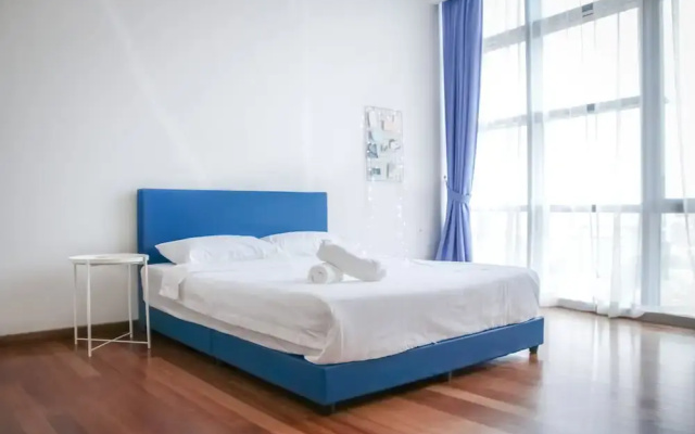 Victoria Home Azure Residence