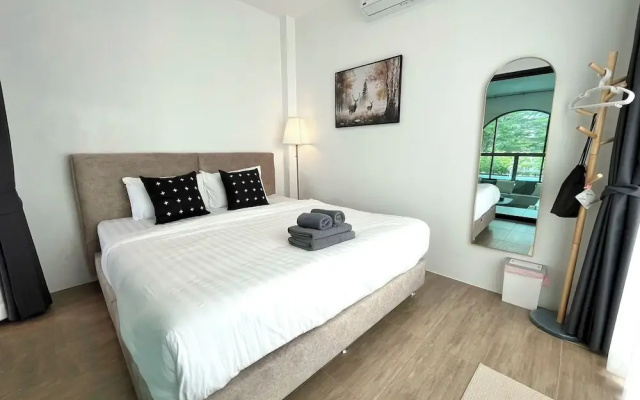 V Villa Khaoyai