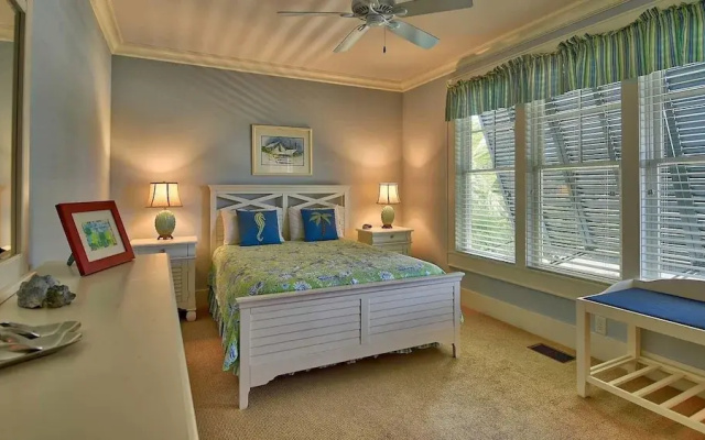 109 Lehman 5 Br home by RedAwning