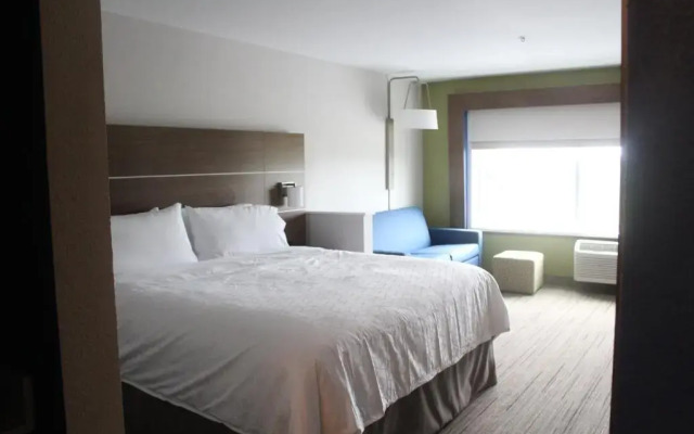 Holiday Inn Express & Suites Kokomo South by IHG