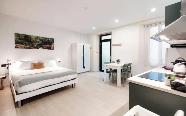 Victoria Studio 1
