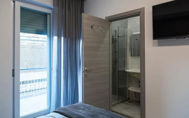 B&B Amica geniale