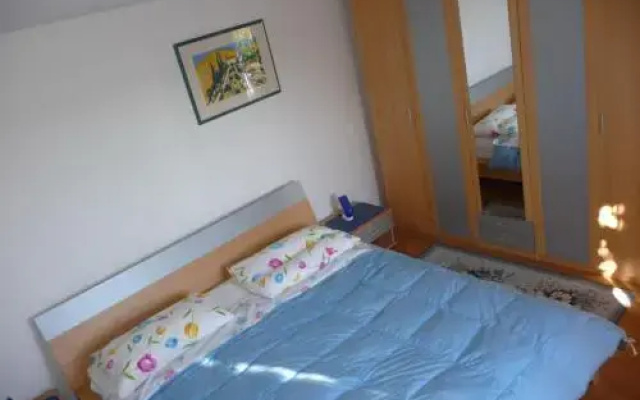 Apartment Ella