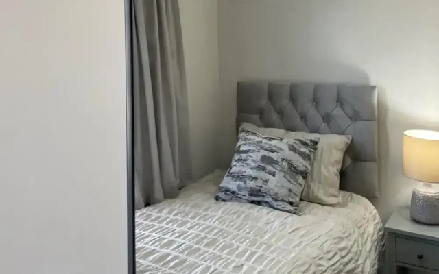 The Dooley, 3-beds, Sleeps 6, Pet Friendly