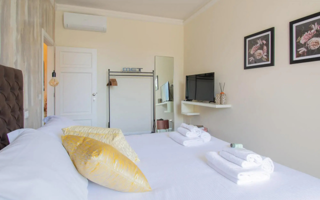 Leopolda Chambre in Florence