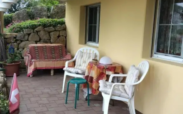 Mona's B&B