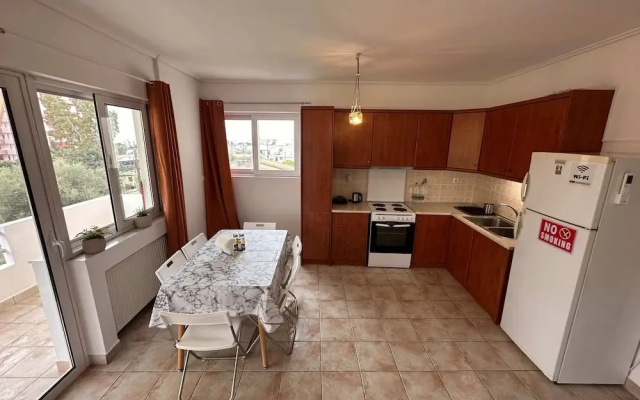 VerGian Brand New Apt at Agioi Theodoroi