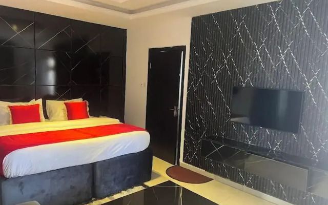 Florence Hotel and Suites