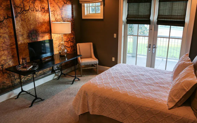 Oyster Bay Boutique Hotel