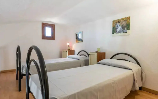 Apartment Porto Istana Near the Beach