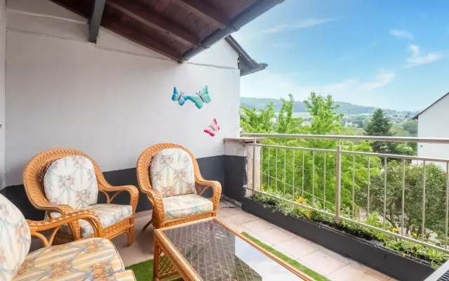 Holiday Home for Groups in Kinheim