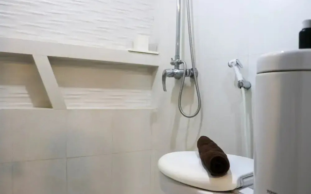 Minimalist And Best Deal 1Br Apartment Bassura City