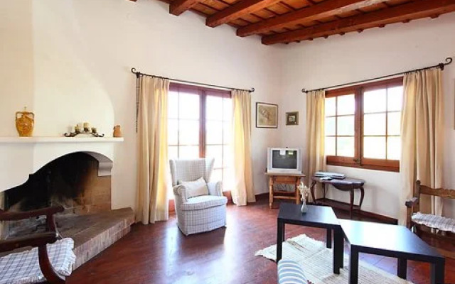 Holiday Home Illa Blanca