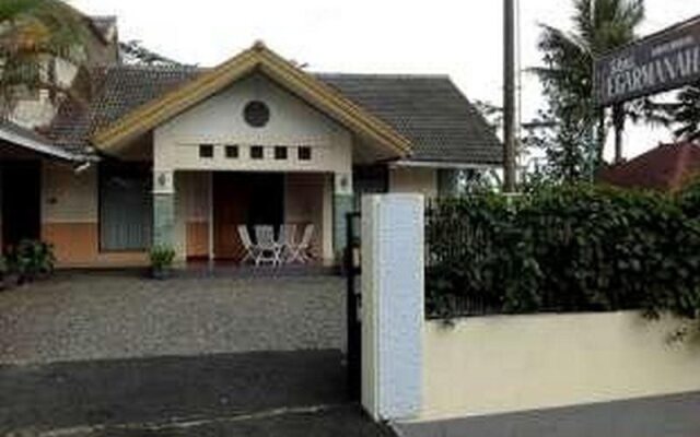 Wisma Hegarmanah Guesthouse