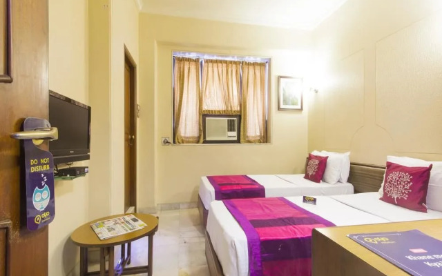 OYO 1249 Hotel Ashray International