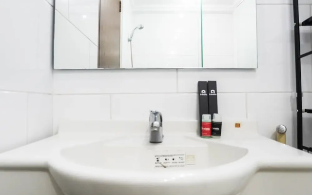 Convenient 3BR Apartment at Waterplace Residence Pakuwon Indah