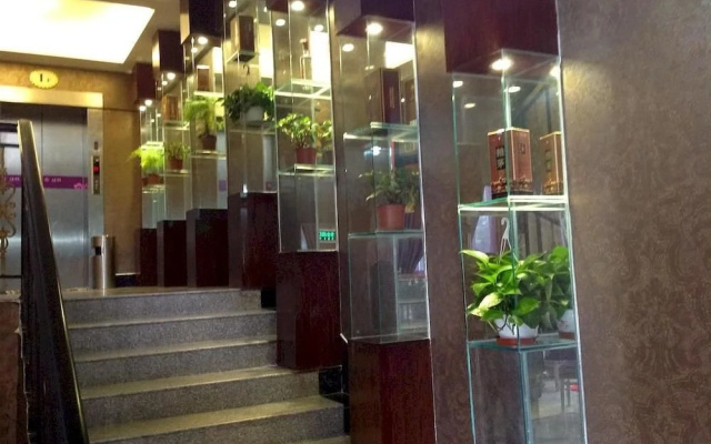 Wenchang Yuntin Fashion Hotel(怡佳优选酒店（德阳高铁站店）)