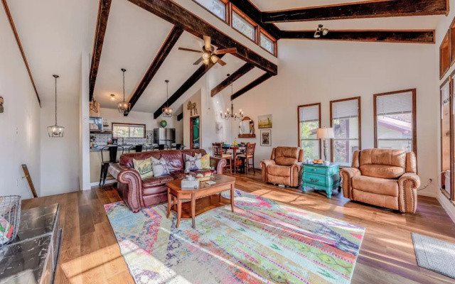 Hold Your Horses by Ruidoso Vacation Rentals