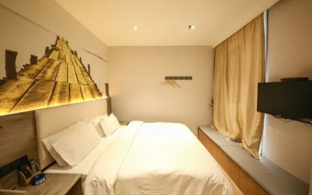 jindaxiang Express Hotel (Baoji Jiangtan Road Store)