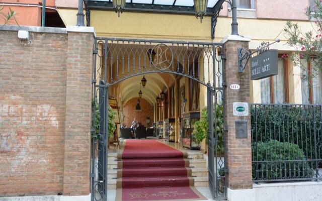 Hotel Belle Arti вид на фасад