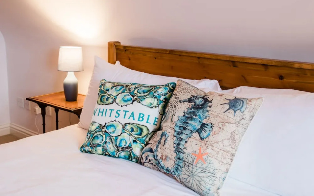 Whitstable's Beachcombers, Sleeps 10, Dog Friendly