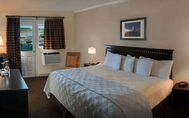 The Hotel at Cape Ann Marina