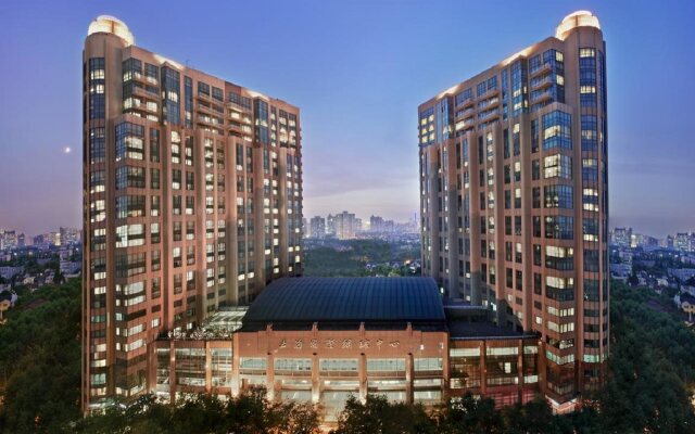 Regal International East Asia Hotel вид на фасад