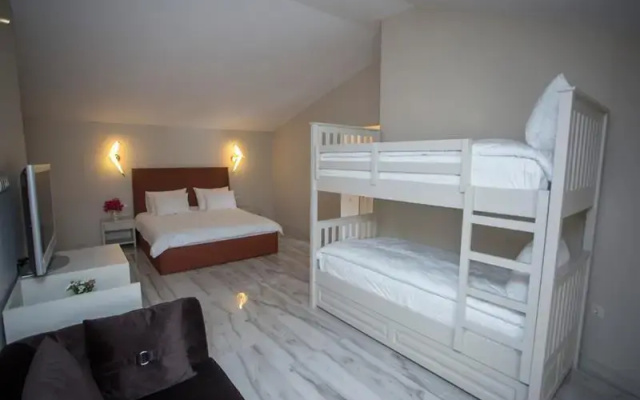 Holland Hoek Hotel