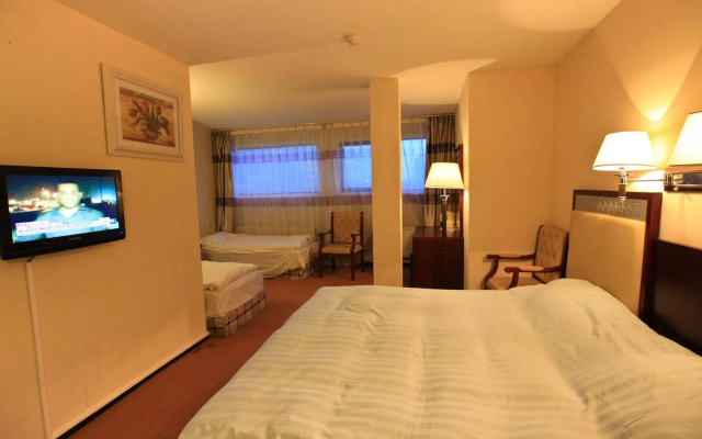New Ocean Paradise Hotel