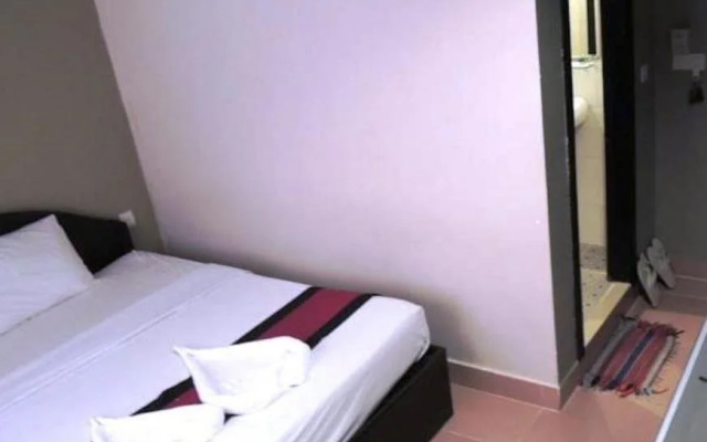 I Lodge Hostel
