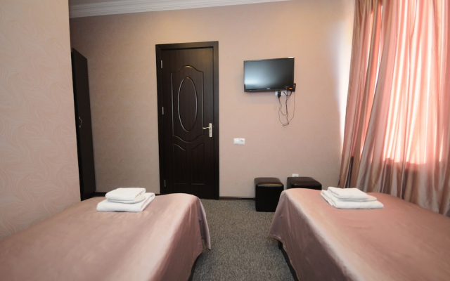 Отель 7 Rooms