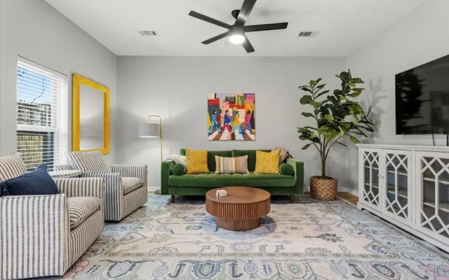 2112 Thornton